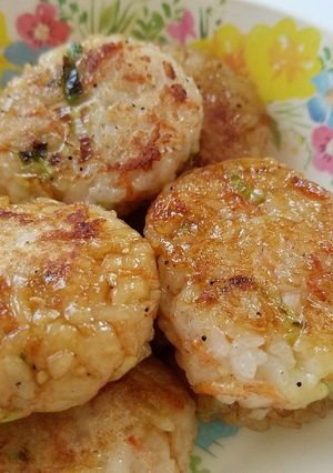 【残りご飯で！簡単！】ごま海老団子-レシピのメイン写真