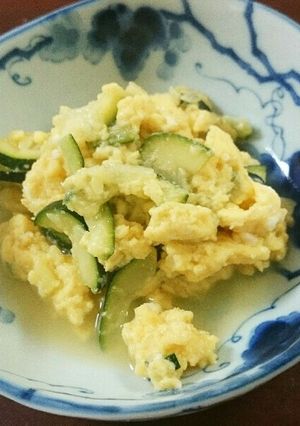 ズッキーニのおだしじゅわっと卵とじ-レシピのメイン写真