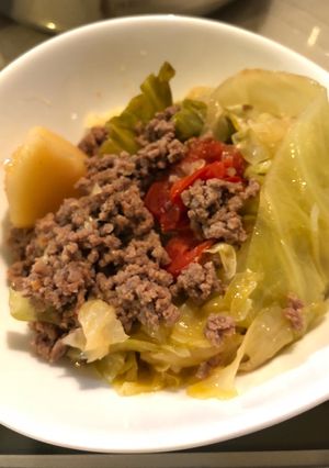 挽き肉とトマトとキャベツの甘辛煮-レシピのメイン写真