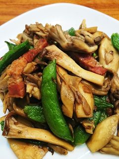 キノコとスナップえんどうバター炒め-レシピのメイン写真