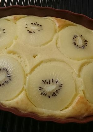糖質控えめ☆さっぱりキウイのクラフティ-レシピのメイン写真