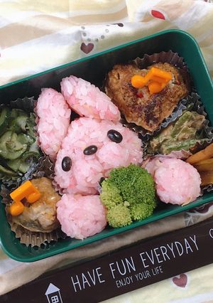 紅しょうがご飯のうさぎさん弁当-レシピのメイン写真