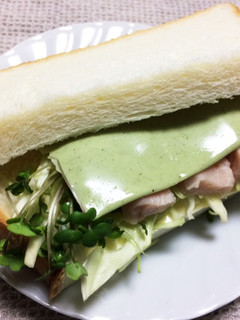 サラダチキンサンドウィッチ-レシピのメイン写真