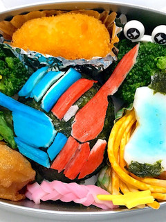 仮面ライダービルド弁当 キャラ弁-レシピのメイン写真
