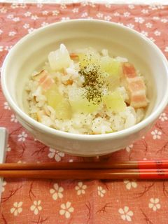 冬瓜とベーコンの炊き込みご飯-レシピのメイン写真