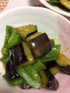 ナスとピーマンの梅肉炒め-レシピのメイン写真