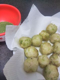 簡単!美味しい緑の里芋の唐揚げ-レシピのメイン写真