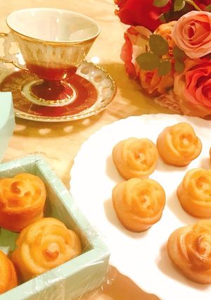 簡単☆混ぜて焼くだけ薔薇のフィナンシェ♪-レシピのメイン写真
