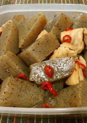 作り置き☆鶏ももとこんにゃくの甘辛煮-レシピのメイン写真