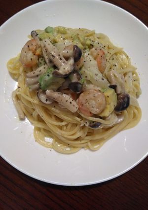 アボカドの和風クリームパスタ-レシピのメイン写真