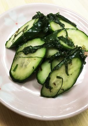簡単☆サッパリ！きゅうりの梅しそ漬け-レシピのメイン写真