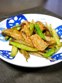 簡単!銀鮭とアスパラの醤油炒め-レシピのメイン写真