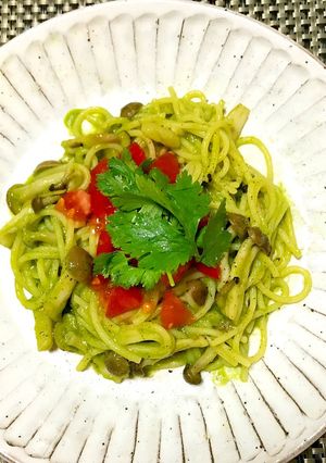 簡単♫パクチージェノベーゼ風パスタ-レシピのメイン写真