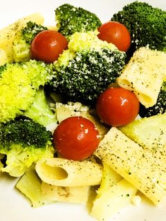ブロッコリーとじゃがいも☆ペンネのサラダ-レシピのメイン写真
