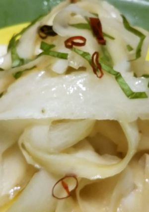 3分で大根ペペロンチーノサラダ-レシピのメイン写真