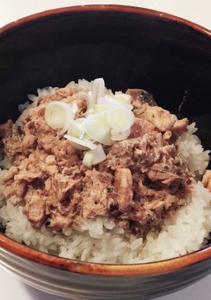サバの水煮缶でサバ丼-レシピのメイン写真