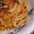 鯖缶とトマト缶の野菜たっぷり焼きうどん?