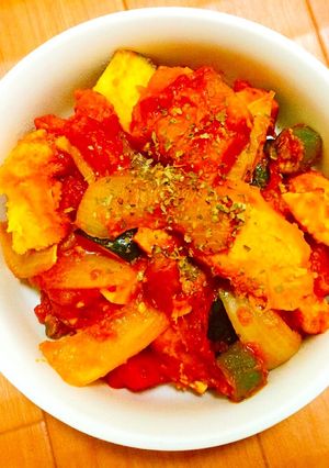 トマト濃厚！鶏と野菜の本場のラタトゥイユ-レシピのメイン写真