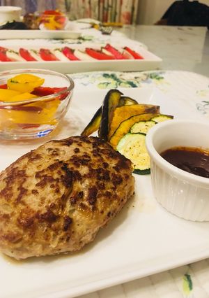 絶品！定番のハンバーグ-レシピのメイン写真