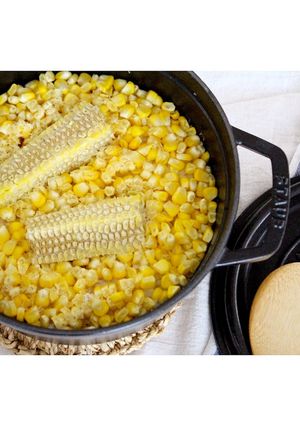 ストウブで♩ 旬のとうもろこしご飯-レシピのメイン写真