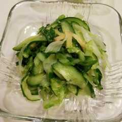 รูปของ キャベツときゅうりの酢の物♡ ＋生姜