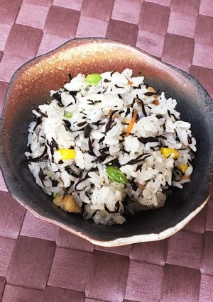 ひじき煮でチラシ寿司-レシピのメイン写真