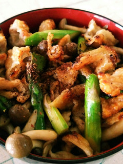 アスパラと鶏皮のシャキッ!カリッ!丼-レシピのメイン写真