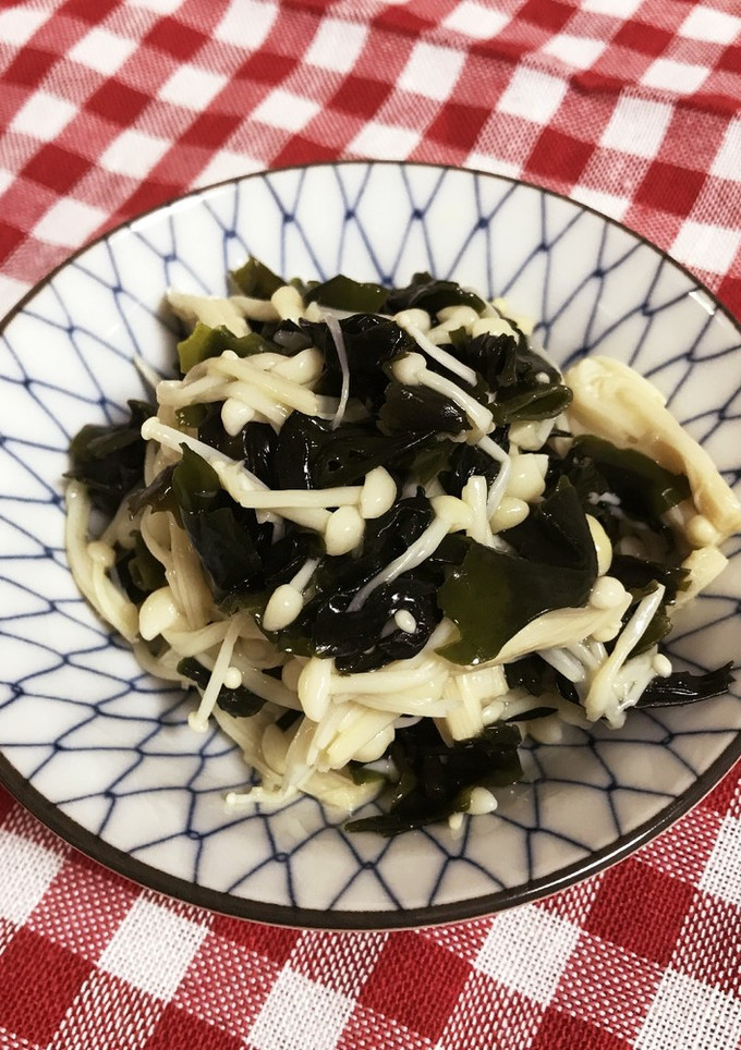 爽やか♪えのきとワカメのレモン和え-レシピのメイン写真