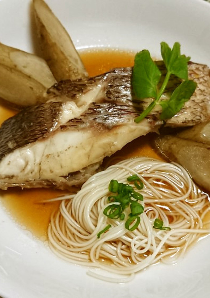 タイの煮つけ　in　そうめん-レシピのメイン写真