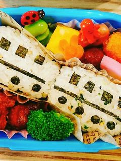 電車*弁当*幼稚園*キャラ弁-レシピのメイン写真