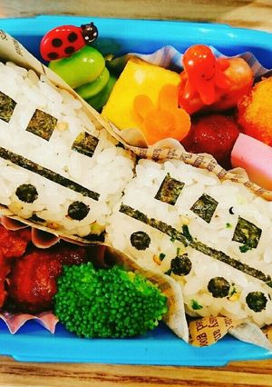電車＊弁当＊幼稚園＊キャラ弁-レシピのメイン写真
