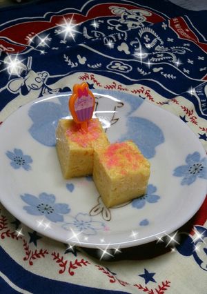 お弁当にかわいいピンクの卵焼き-レシピのメイン写真