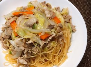 野菜たっぷり✤ケンミンの焼きビーフン-レシピのメイン写真