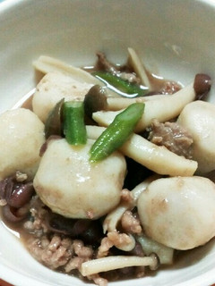 小豆入り里芋のそぼろ煮-レシピのメイン写真