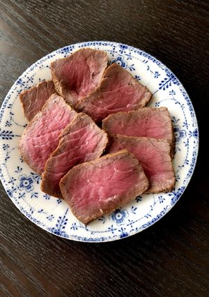 ローストビーフ〜塩麹ニンニク〜-レシピのメイン写真
