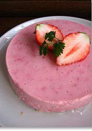 ピンクのベリーレアチーズケーキ-レシピのメイン写真