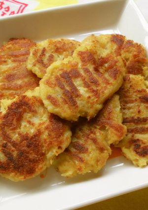 ツナじゃが芋をナゲットっぽく焼いてみた♫-レシピのメイン写真
