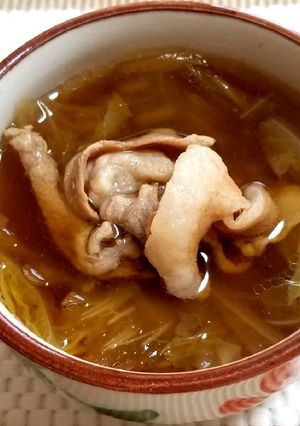 白菜と豚バラ肉のスープ-レシピのメイン写真