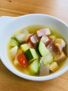 夏野菜★トマトとズッキーニの極うまスープ-レシピのメイン写真