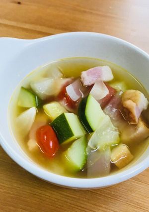 夏野菜★トマトとズッキーニの極うまスープ-レシピのメイン写真