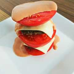 とまとバーガー-レシピのメイン写真