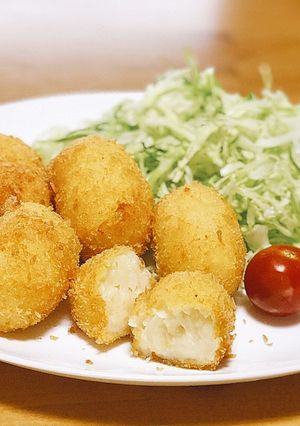 洋食屋さんのようなカニクリームコロッケ-レシピのメイン写真