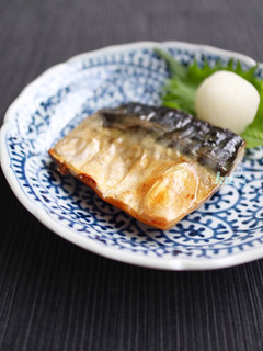 ［簡単 パリッと塩鯖 グリル 焼き方］-レシピのメイン写真