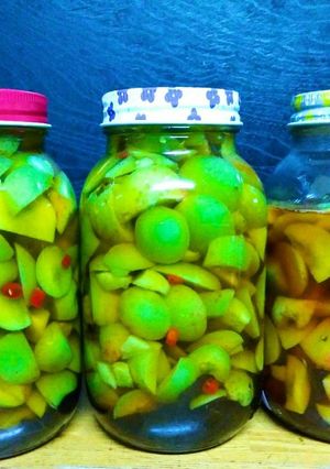 青梅大量消費？！カンタン醤油梅漬け-レシピのメイン写真