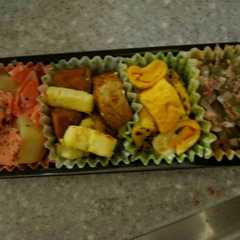 รูปของ メタボ対策！低カロリー楽チン２０分弁当