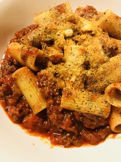 ひき肉&トマト缶のミートソース・ペンネ-レシピのメイン写真