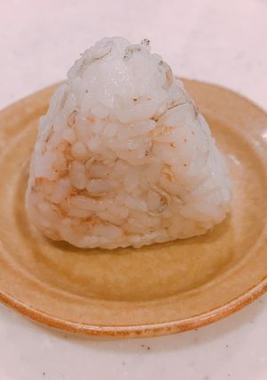梅干しとちりめんじゃこのおにぎり-レシピのメイン写真