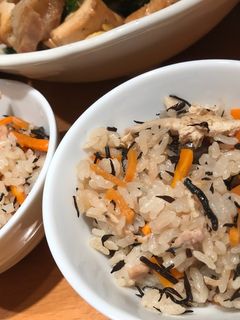 ひじきとツナの炊き込みご飯-レシピのメイン写真