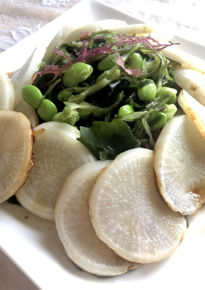 蒸しカブと枝豆と海藻のサラダ-レシピのメイン写真