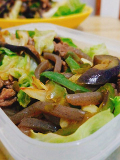 簡単!牛肉と糸こんにゃくの青椒肉絲風炒め-レシピのメイン写真